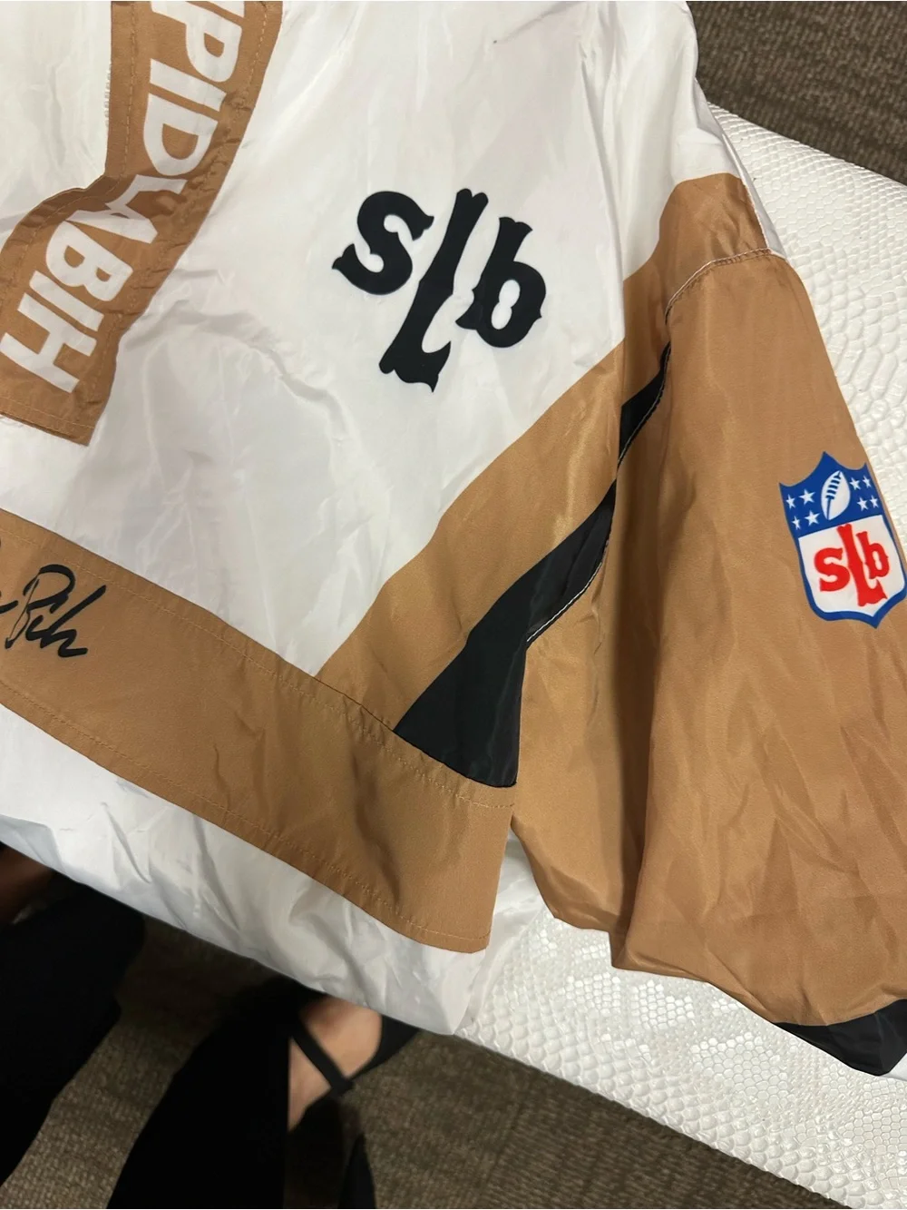 SLB White & Tan Pullover Windbreaker